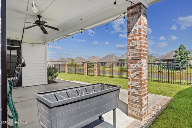 112 Woodhaven Road, Youngsville, LA 70592