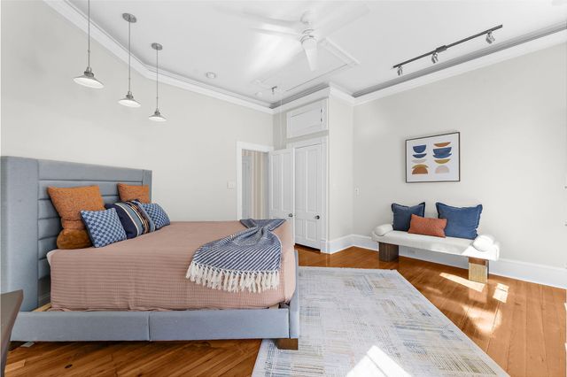 6 Rutledge Avenue, Charleston, SC 29401