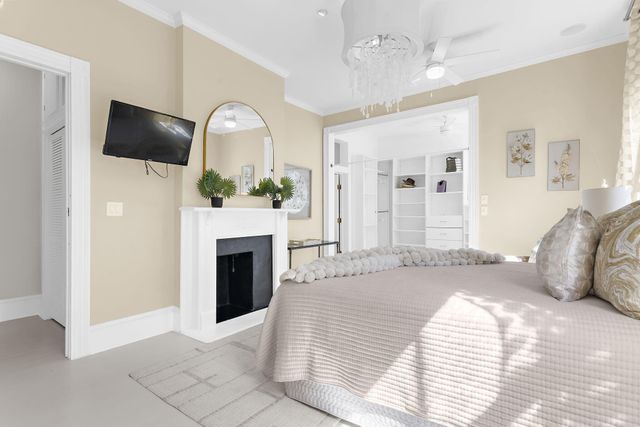 6 Rutledge Avenue, Charleston, SC 29401