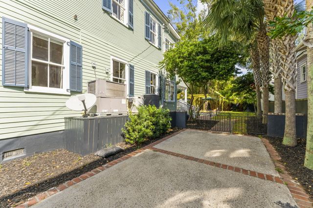 6 Rutledge Avenue, Charleston, SC 29401