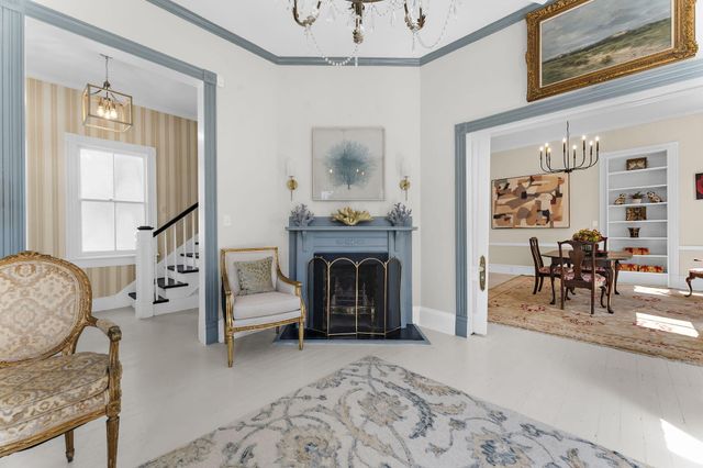 6 Rutledge Avenue, Charleston, SC 29401