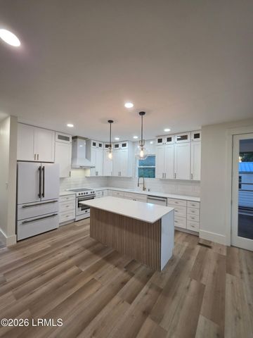 1104 11th Street, Port Royal, SC 29935