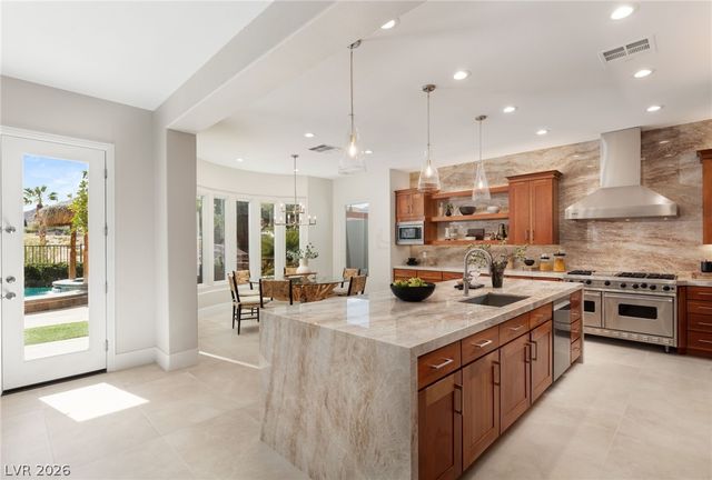 1975 Alcova Ridge Drive, Las Vegas, NV 89135