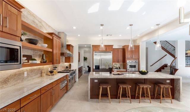 1975 Alcova Ridge Drive, Las Vegas, NV 89135