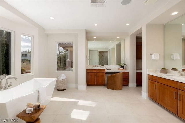 1975 Alcova Ridge Drive, Las Vegas, NV 89135