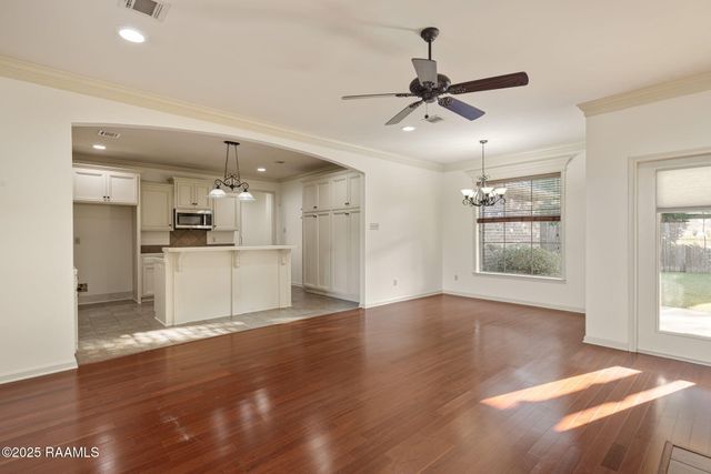 312 Quiet Meadows Circle, Youngsville, LA 70592