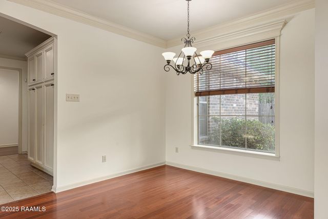 312 Quiet Meadows Circle, Youngsville, LA 70592