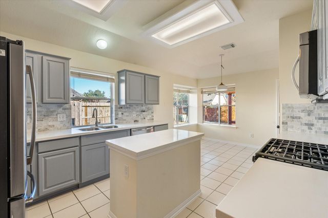 2618 Oxhill Court, Pearland, TX 77584