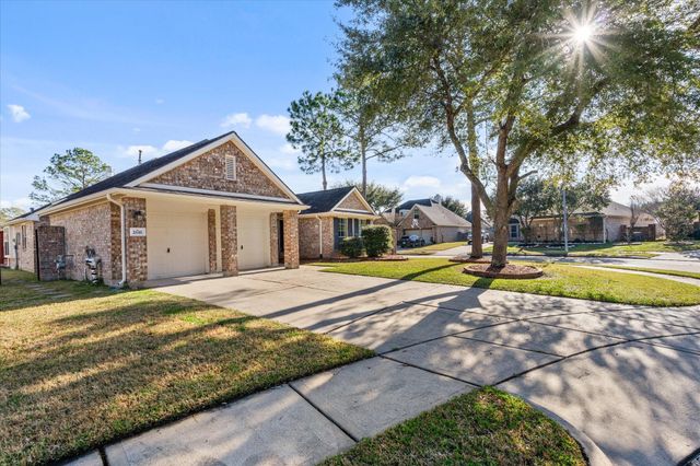 2618 Oxhill Court, Pearland, TX 77584
