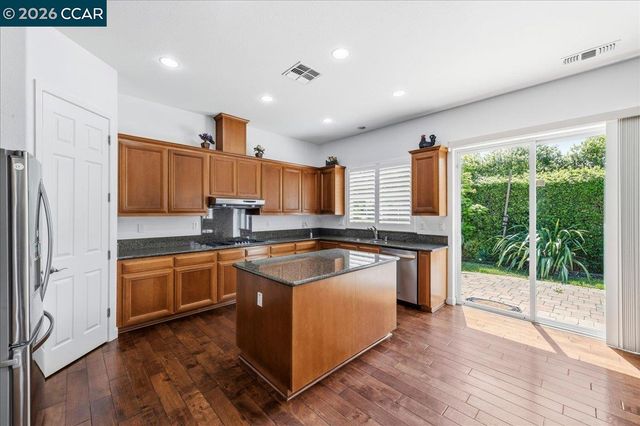 5204 Skyler Ct, Concord, CA 94521