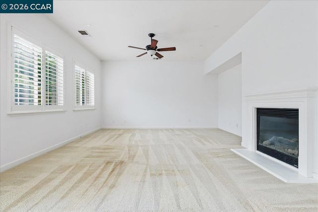 5204 Skyler Ct, Concord, CA 94521