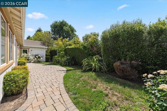 5204 Skyler Ct, Concord, CA 94521