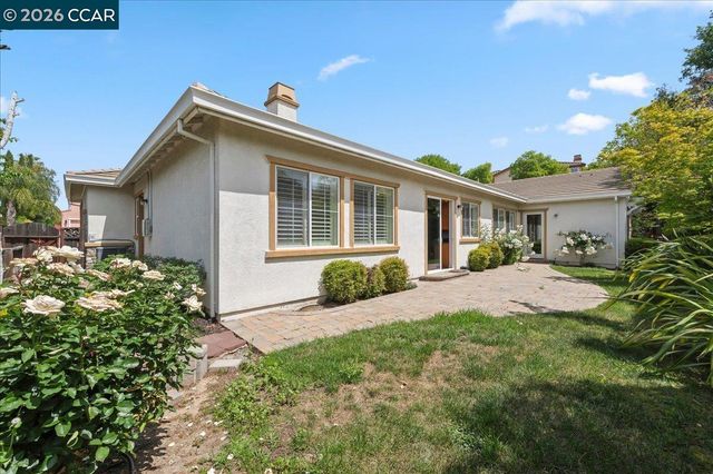 5204 Skyler Ct, Concord, CA 94521