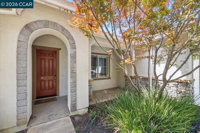 5204 Skyler Ct, Concord, CA 94521