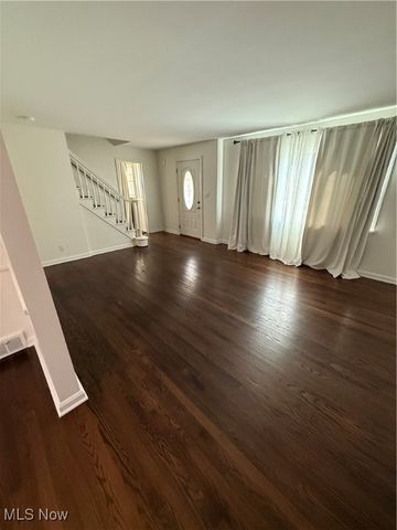 2533 Coblentz Drive, Poland, OH 44514