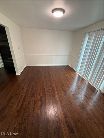 2533 Coblentz Drive, Poland, OH 44514