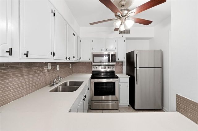 123 Maison Place NW, Atlanta, GA 30327