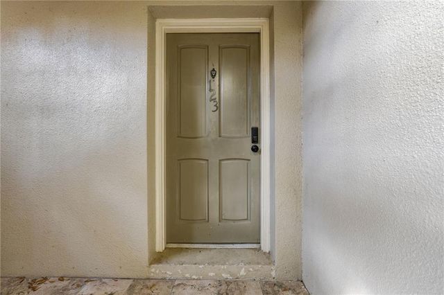 123 Maison Place NW, Atlanta, GA 30327