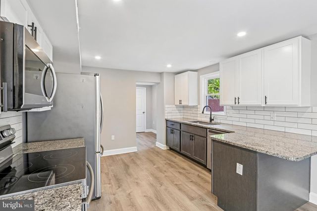 202 OLD DUPONT RD, Wilmington, DE 19804