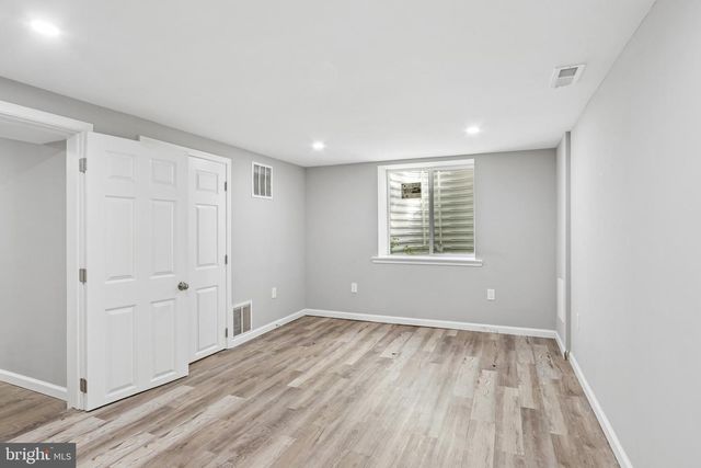 202 OLD DUPONT RD, Wilmington, DE 19804