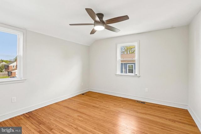 202 OLD DUPONT RD, Wilmington, DE 19804