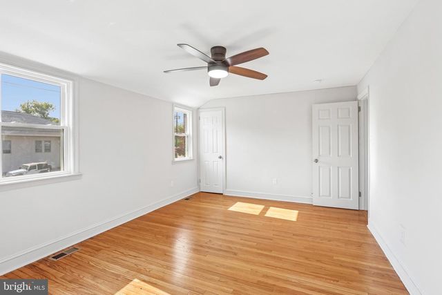 202 OLD DUPONT RD, Wilmington, DE 19804