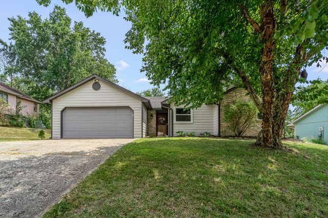 5406 ARROWWOOD DR, Columbia, MO 65202