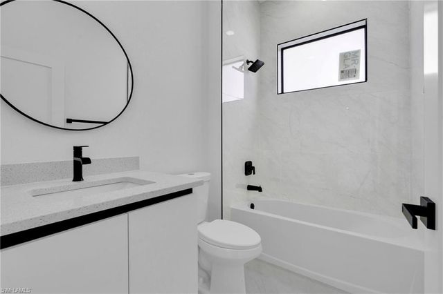 920 Larkwood AVE, Lehigh Acres, FL 33974