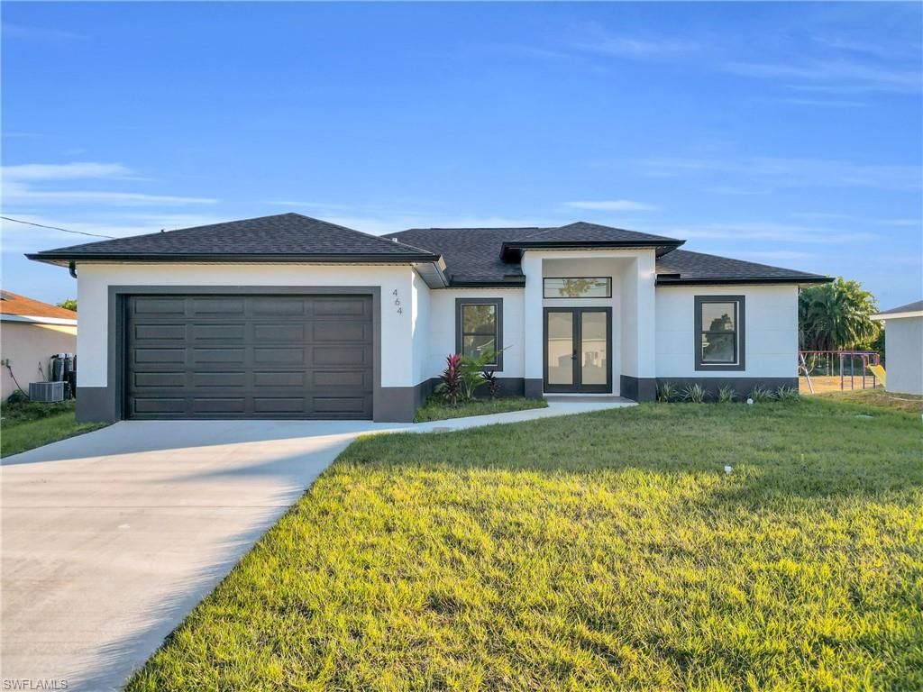 920 Larkwood AVE, Lehigh Acres, FL 33974