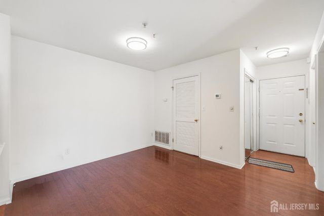 1131 Waterford Drive, Edison, NJ 08817