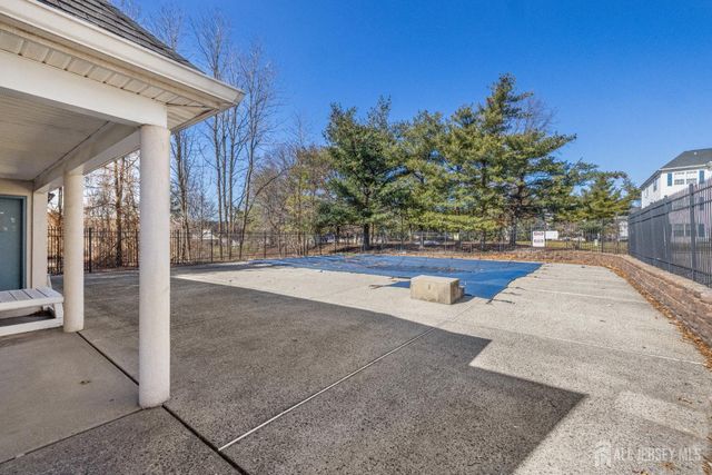 1131 Waterford Drive, Edison, NJ 08817