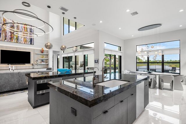 9569 Vescovato Way, Boca Raton, FL 33496