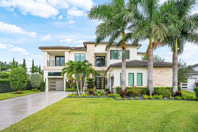 9569 Vescovato Way, Boca Raton, FL 33496