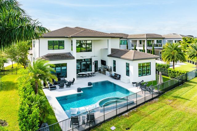 9569 Vescovato Way, Boca Raton, FL 33496