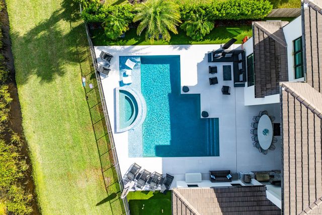 9569 Vescovato Way, Boca Raton, FL 33496