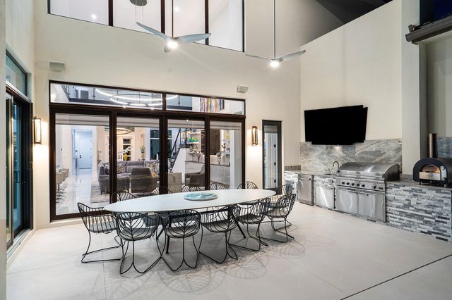 9569 Vescovato Way, Boca Raton, FL 33496