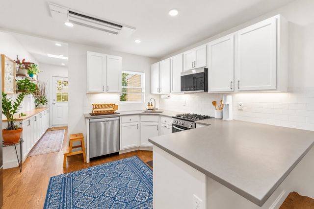 80.5 ERIE ST, Jc, Downtown, NJ 07302