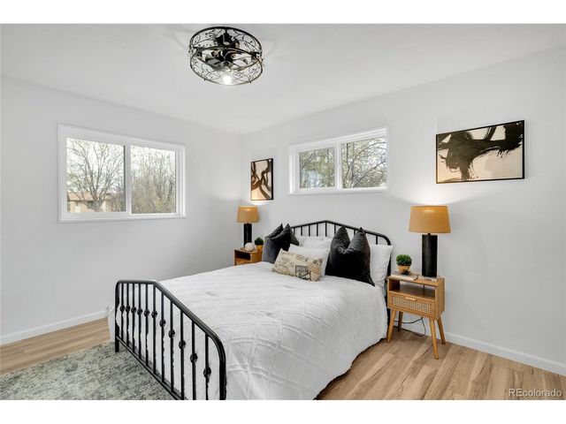 3320 W Saratoga Ave, Englewood, CO 80110