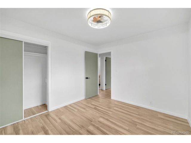 3320 W Saratoga Ave, Englewood, CO 80110