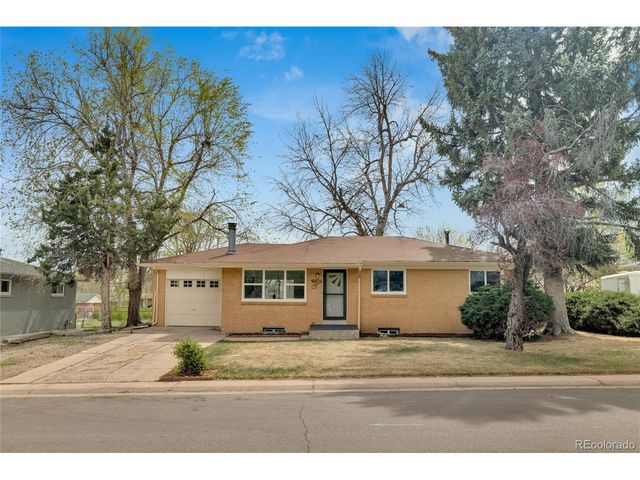 3320 W Saratoga Ave, Englewood, CO 80110