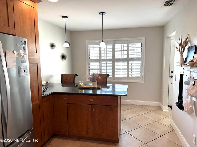 483 11TH Avenue S, Jacksonville Beach, FL 32250