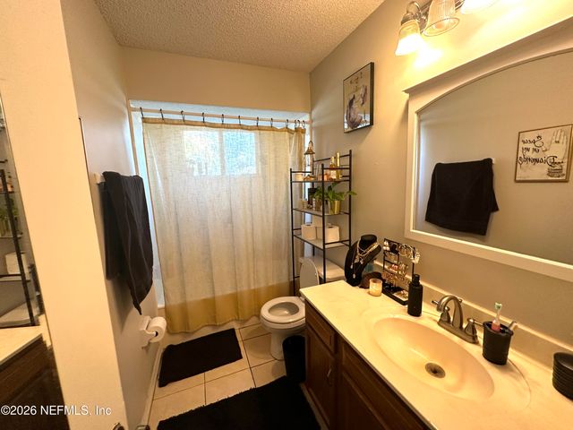 483 11TH Avenue S, Jacksonville Beach, FL 32250