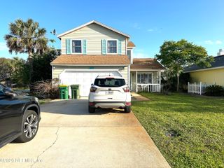 483 11TH Avenue S, Jacksonville Beach, FL 32250