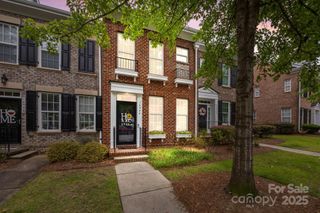 16944 Summers Walk Boulevard, Davidson, NC 28036