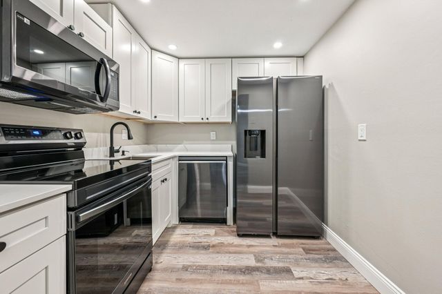 460 NW 20th Street 1110, Boca Raton, FL 33431