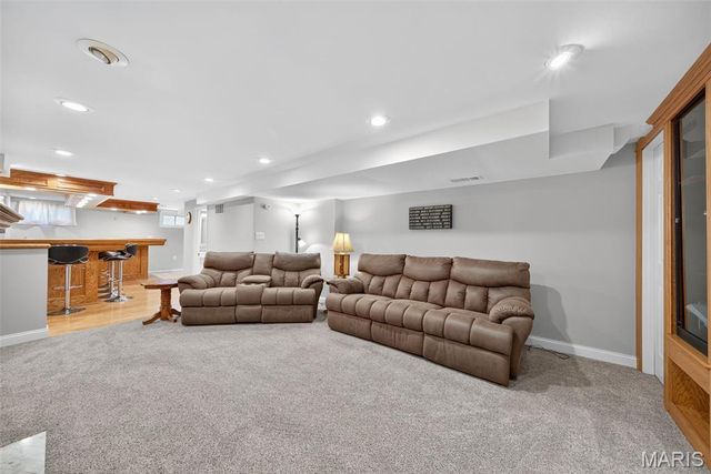 3776 Olsney Drive, St Charles, MO 63303