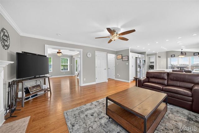 3776 Olsney Drive, St Charles, MO 63303