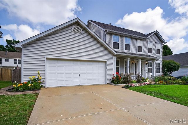 3776 Olsney Drive, St Charles, MO 63303