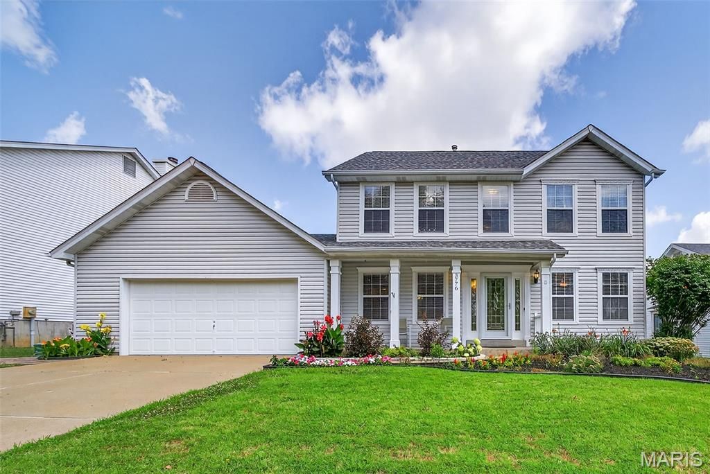 3776 Olsney Drive, St Charles, MO 63303
