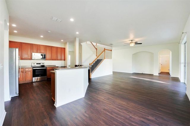 2300 TREETOP LANE, Kissimmee, FL 34746